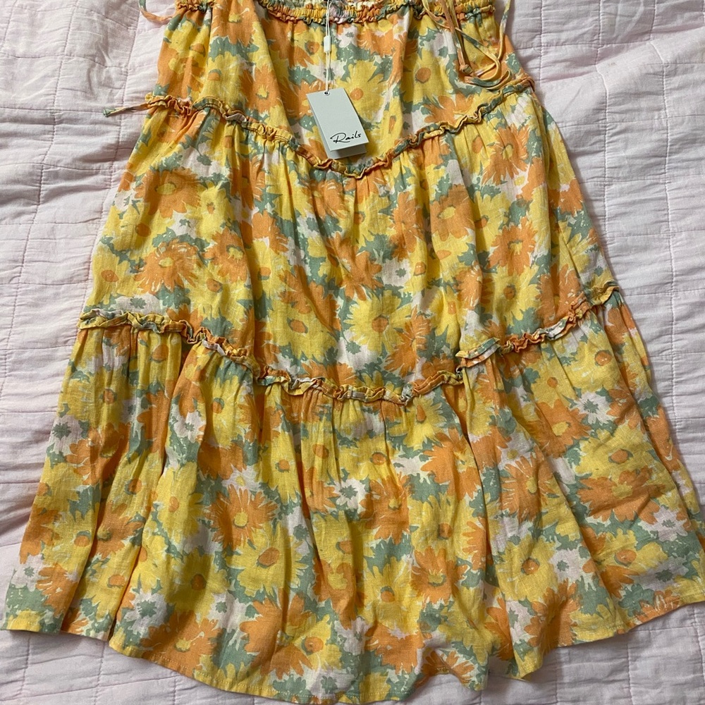 Rails dress